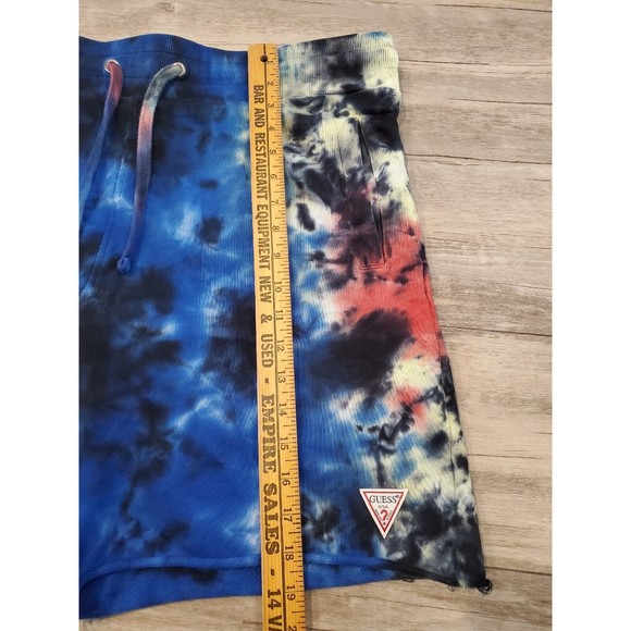 GUESS Tie Dye French Terry Cloth Sweat Shorts 7" Inseam Frayed Hem Sz L - Picture 11 of 16